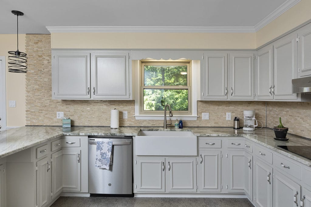 Short Term Rental Photographer in Huntersville NC