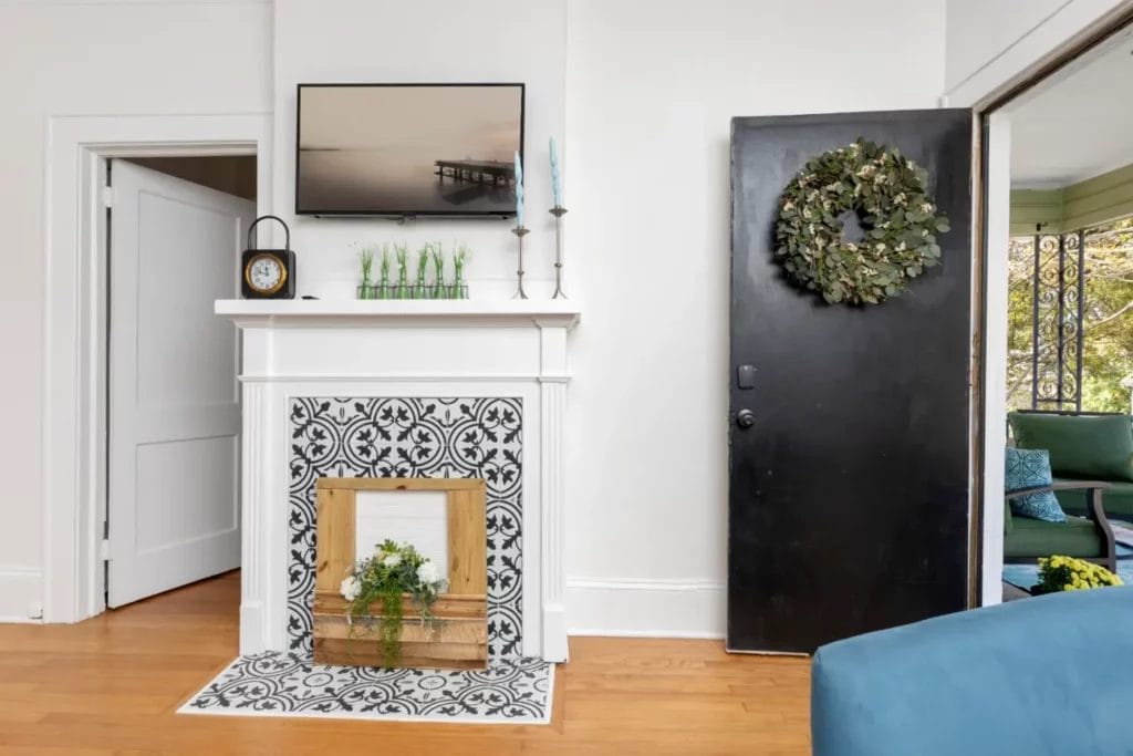 Airbnb Photographer in Charlotte NC Charlotte Pixels3 Charlotte Pixels | AirBnB, Short Term Vacation Rental, Model Home Photographer Airbnb Photography of Historic Home in Charlotte NC