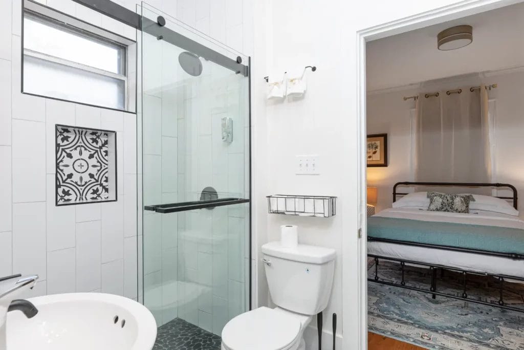 Airbnb Photographer in Charlotte NC Charlotte Pixels8 Charlotte Pixels | AirBnB, Short Term Vacation Rental, Model Home Photographer Airbnb Photography of Historic Home in Charlotte NC